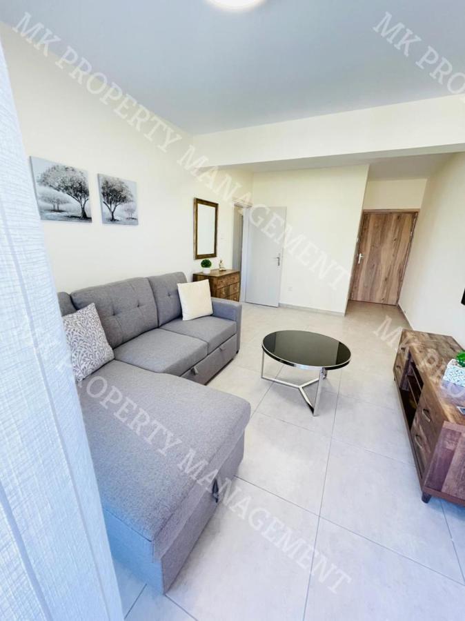 Milos City Center Apts No.34 Larnaca Exterior photo