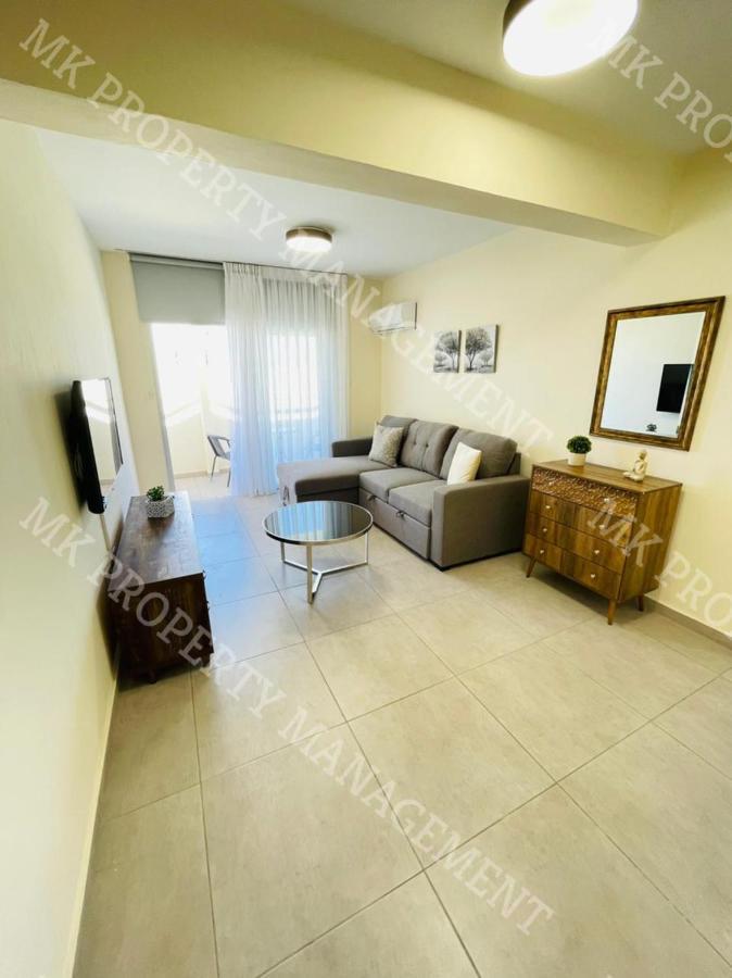 Milos City Center Apts No.34 Larnaca Exterior photo