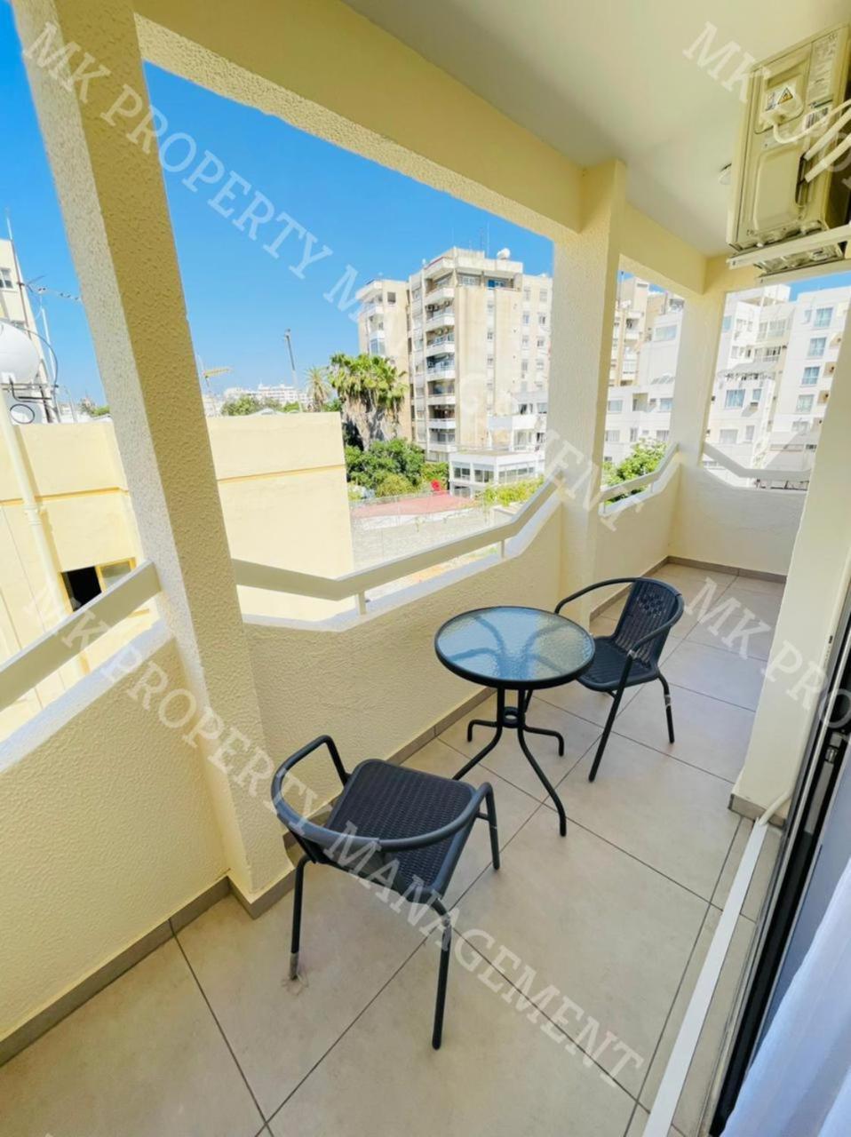 Milos City Center Apts No.34 Larnaca Exterior photo